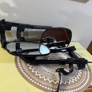 Black Adjustable vehicle mirrors for hauling a trailer